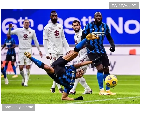 天气因素或影响罗马vs热那亚一役,湿滑场地考验双方传球成功率 天气因素或影响罗马vs热那亚一役,湿滑场地考验双方传球成功率