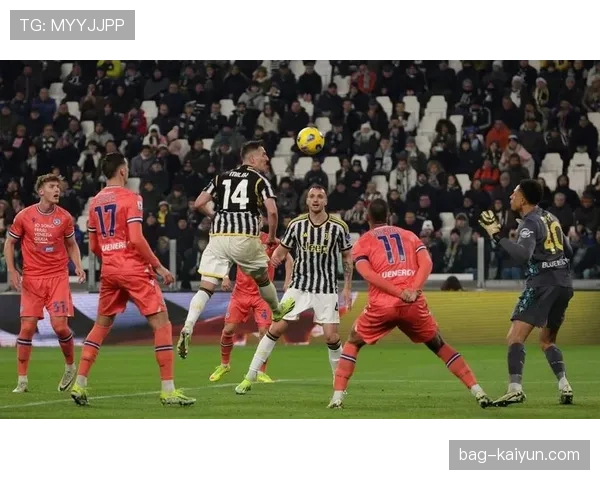 AC米兰0-3乌迪内斯：阿莱格里变阵433未能改善进攻困境